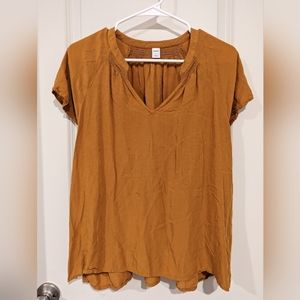 Amber V-Neck Short Sleeve Blouse - Old Navy size LG